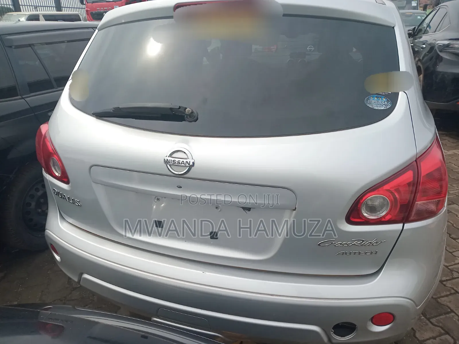 Nissan Dualis 2013 Silver