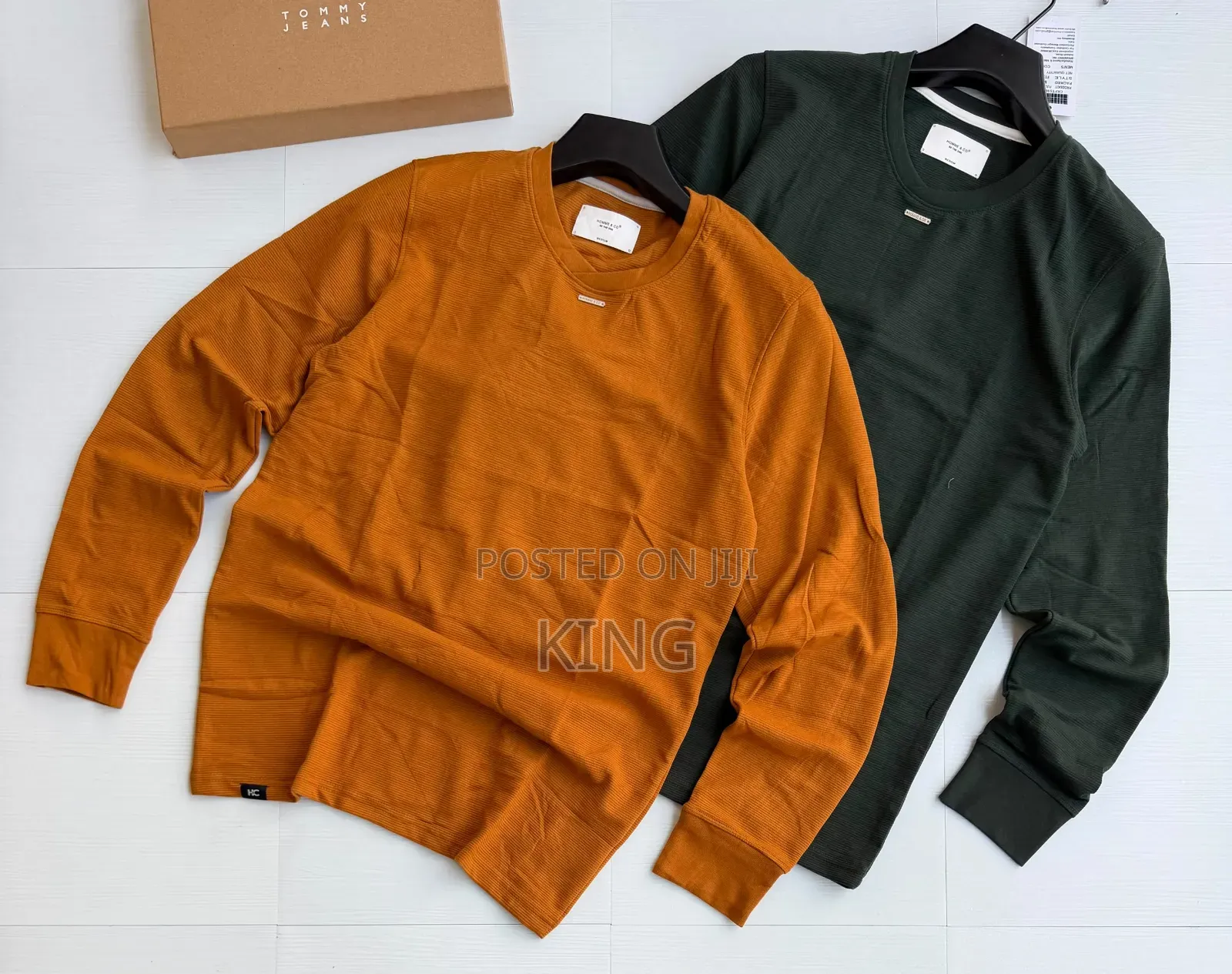 Long-Sleeved Plain Textured Crewneck T-Shirts