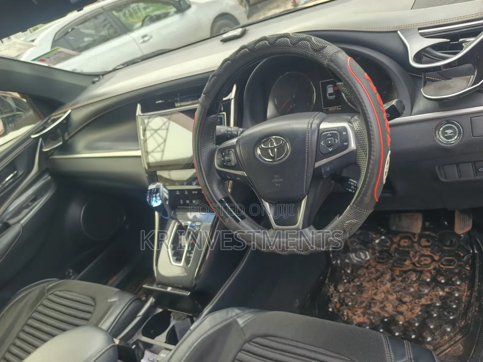Toyota Harrier 2.0 2016 Silver