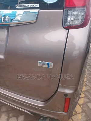 Toyota Noah 2016 Gold