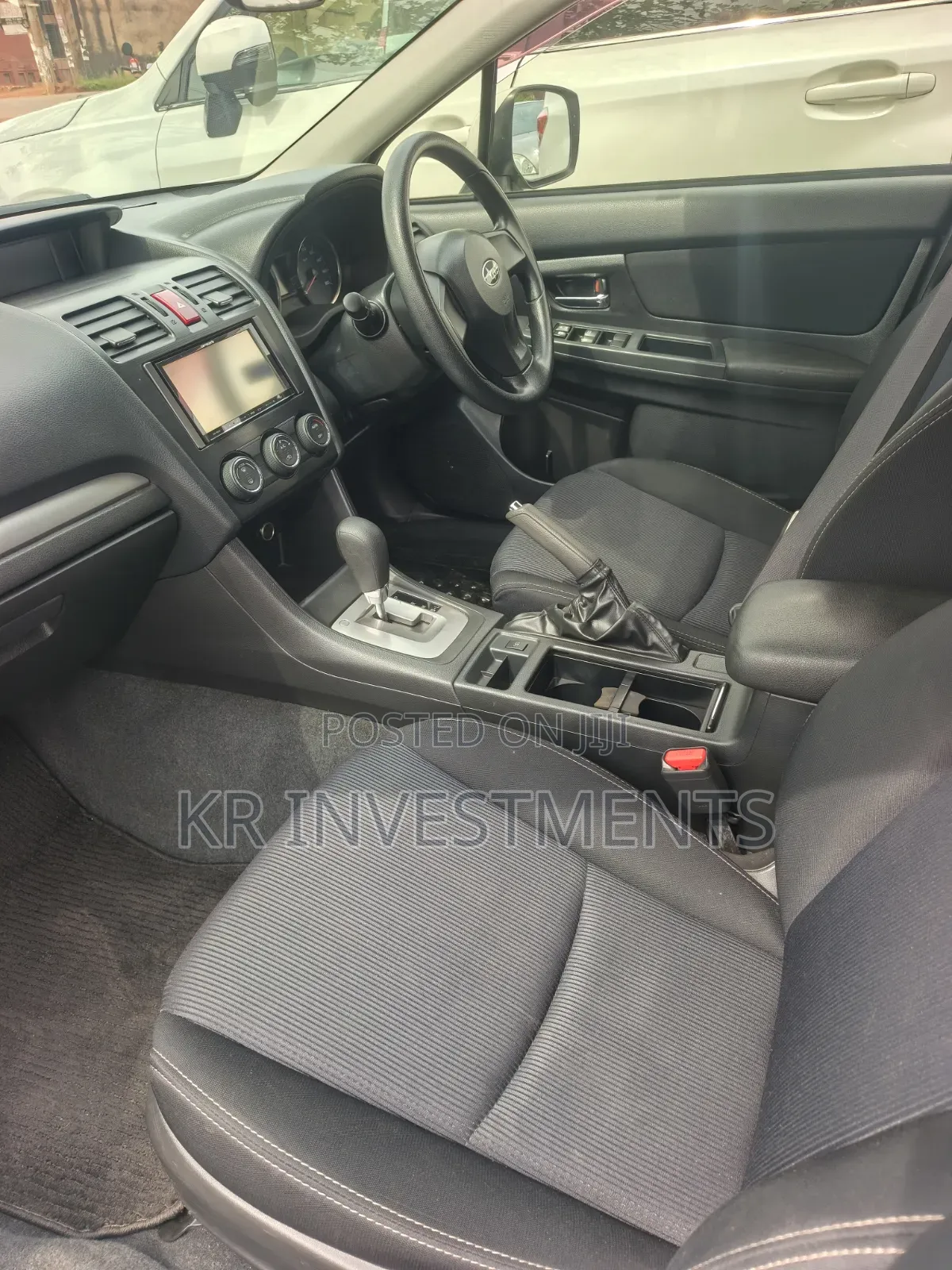 Subaru Impreza 2.0i Limited PZEV 4dr Hatchback AWD (2.0L 4cyl CVT) 2014