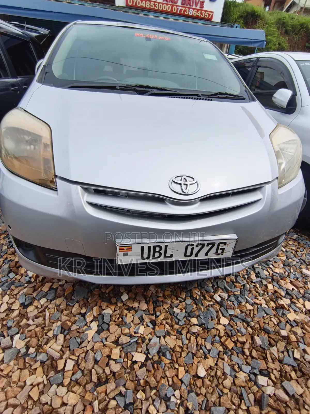 Toyota Passo Sette 1.5 AWD 2010 Maroon