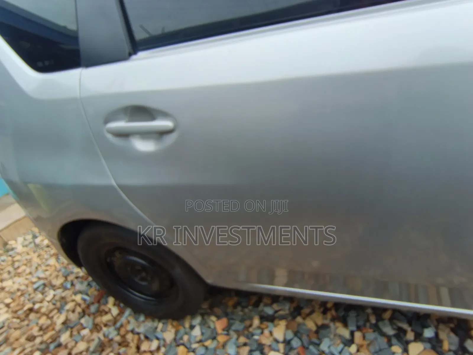 Toyota Passo Sette 1.5 AWD 2010 Maroon