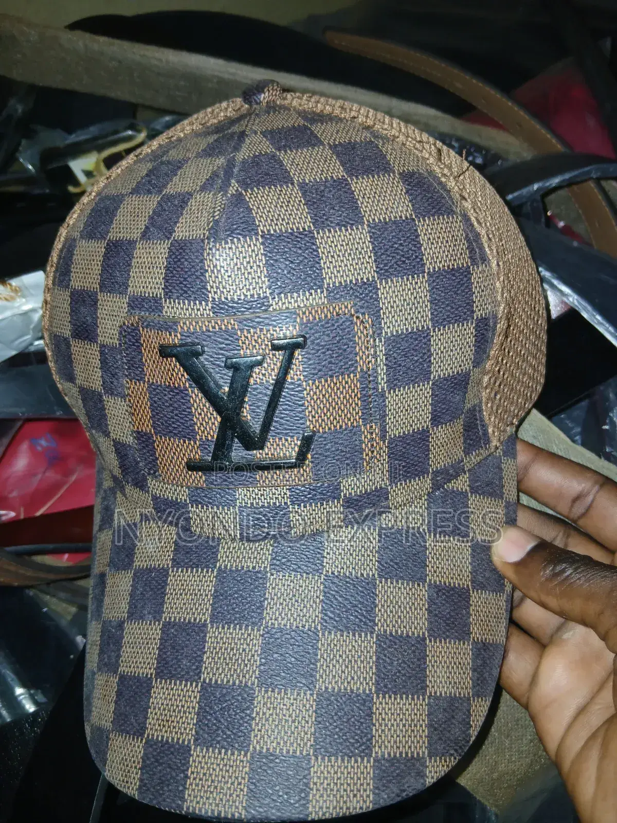 Caps, Hats Tops