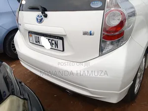 Toyota Aqua 2014 White