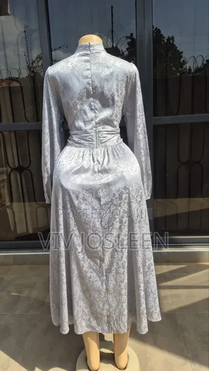 Women's Grey Metallic Sheen Dress – Size L