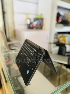 Laptop Dell Latitude 3190 2-in-1 4GB Intel Celeron SSD 128GB