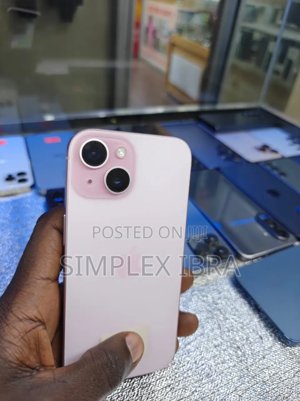 Apple iPhone 15 128 GB Pink