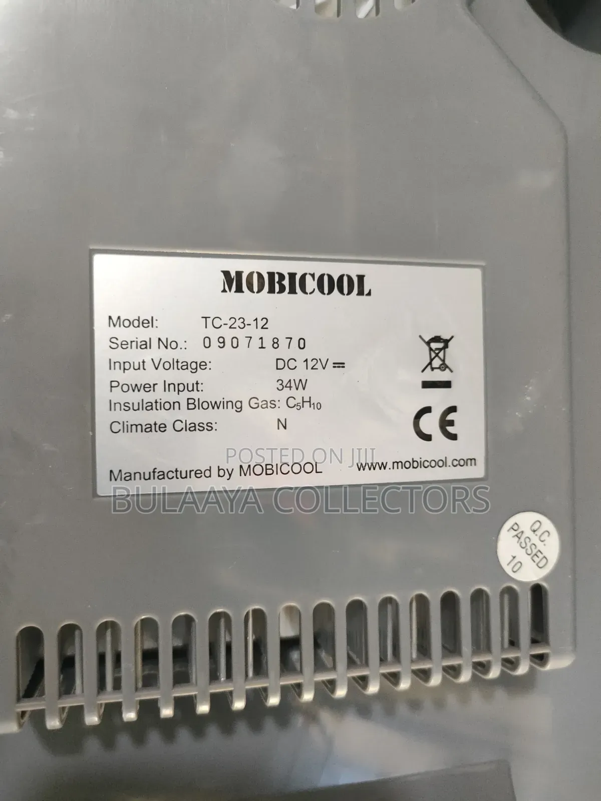 UK Used Blue and Gray Mobicool Portable Thermoelectric Cooler Box, 26L