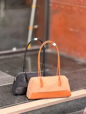 Crisbella Shoulder Bag