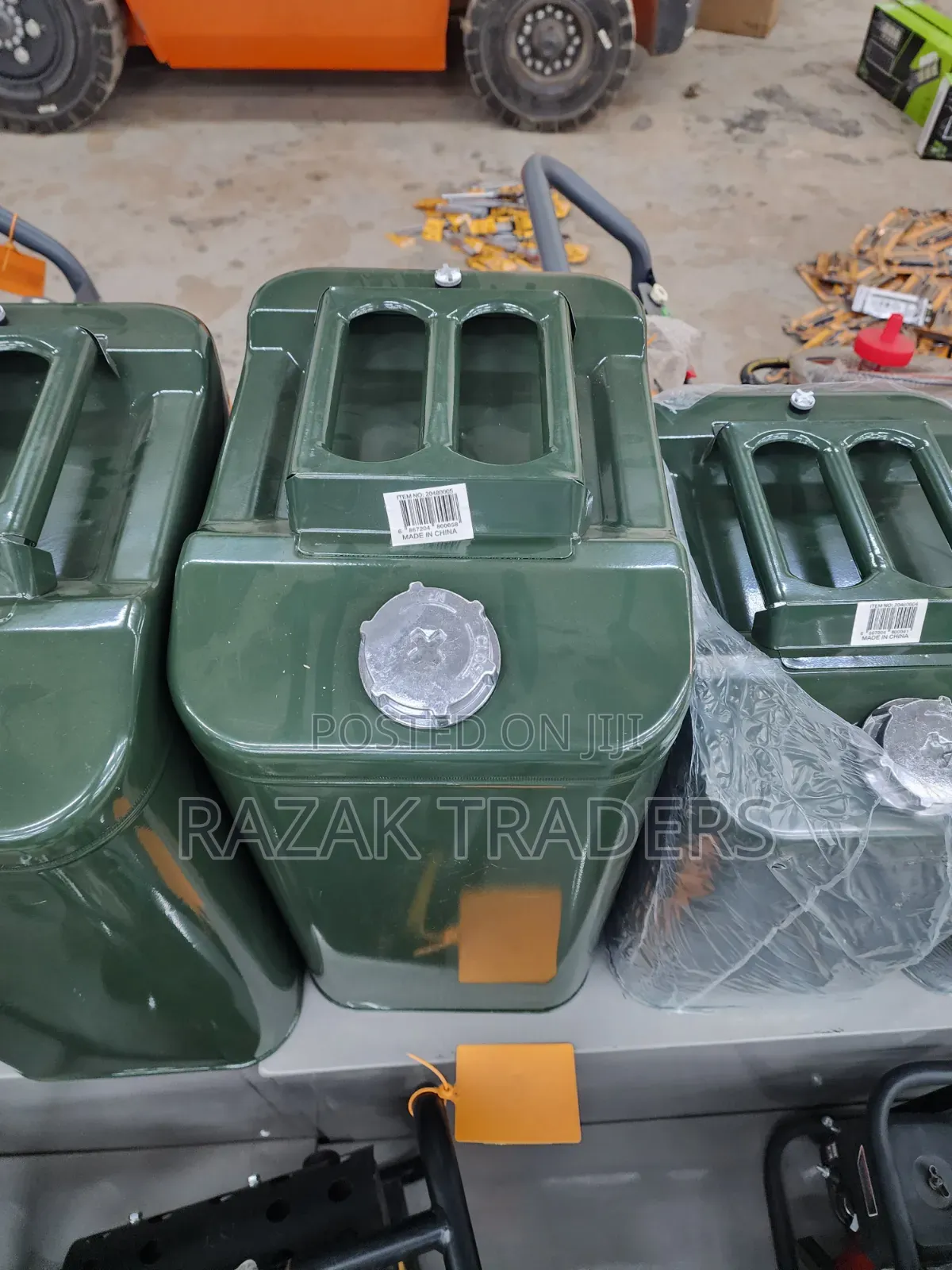Portable Large Capacity for Fuel Petrol Diesel (Size:30L)