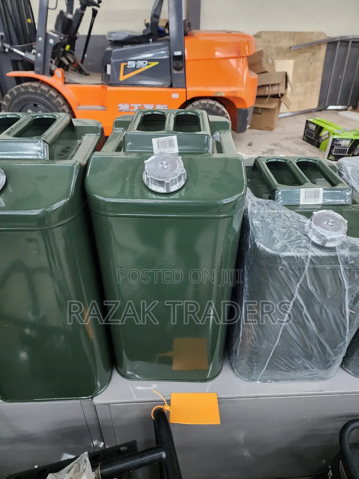 Portable Large Capacity for Fuel Petrol Diesel (Size:30L)