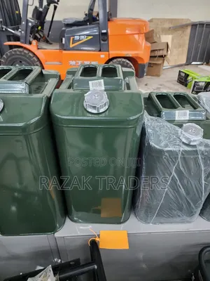 Portable Large Capacity for Fuel Petrol Diesel (Size:30L)