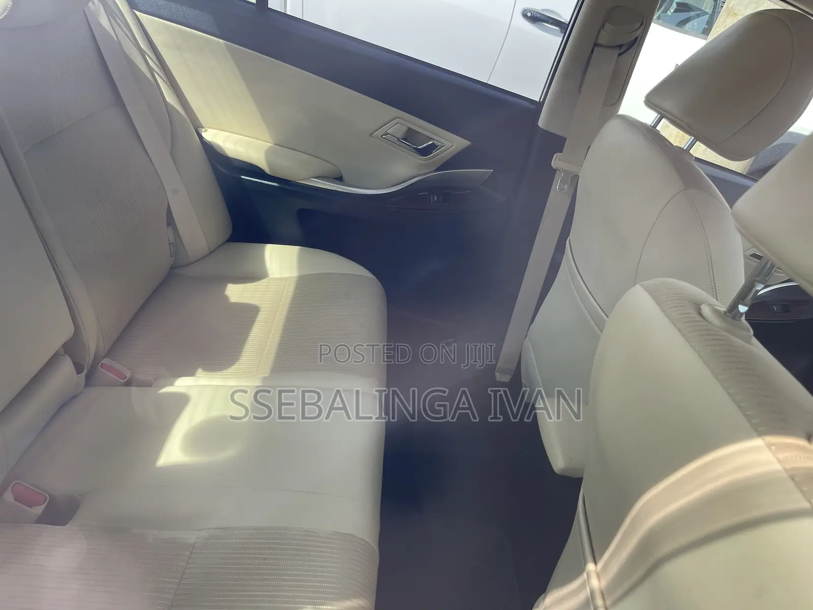 Toyota Premio 2019 Maroon