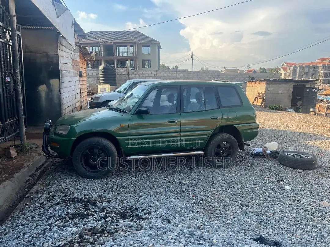 Toyota RAV4 Cabriolet 1998 Green