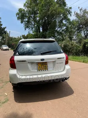 Subaru Outback 2.5 XT Limited Wagon 2007 White