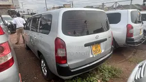 Toyota Probox 2004 Silver