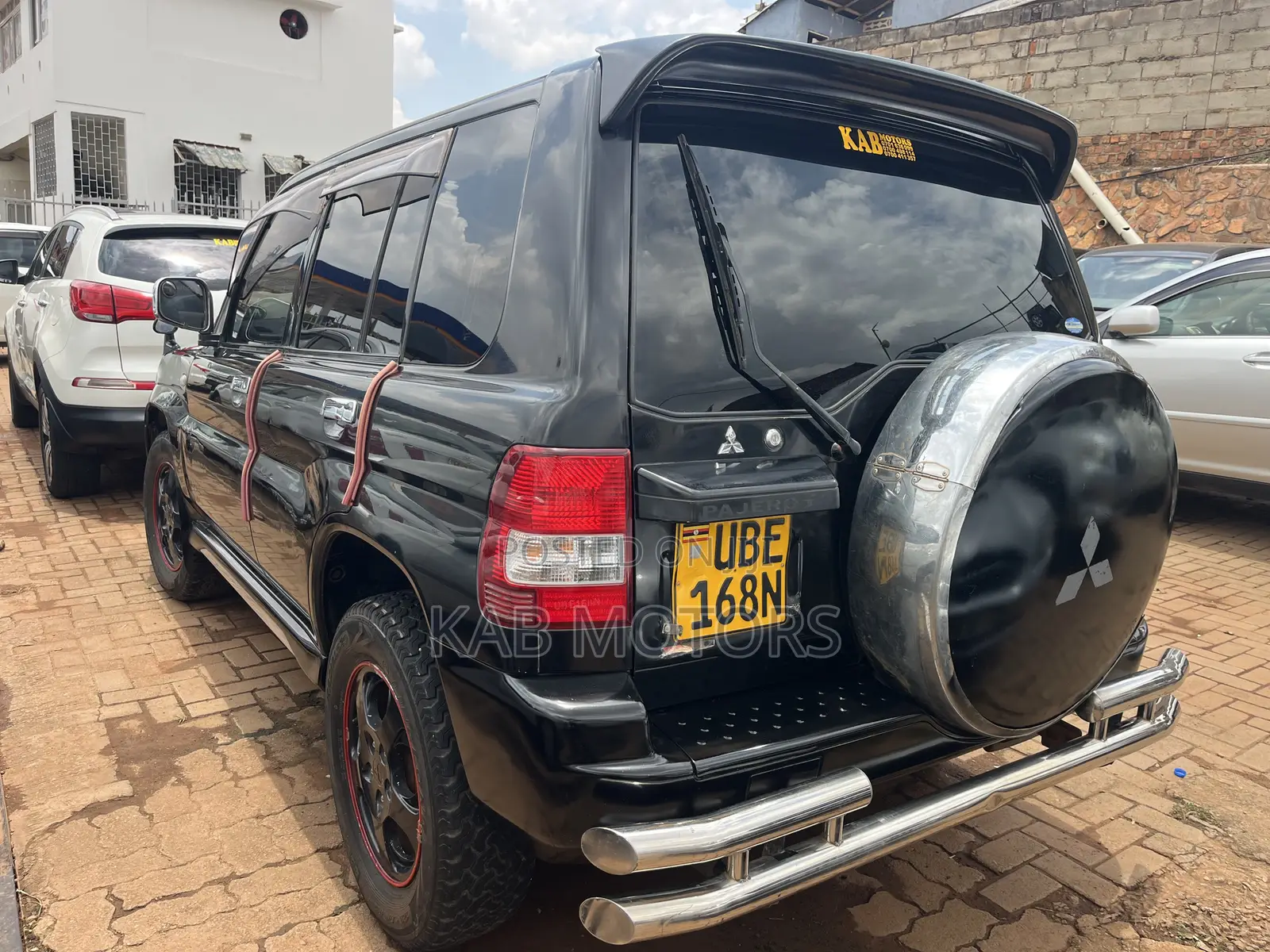 Mitsubishi Pajero IO 2004 Black