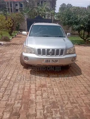 Toyota Kluger 2001 Silver