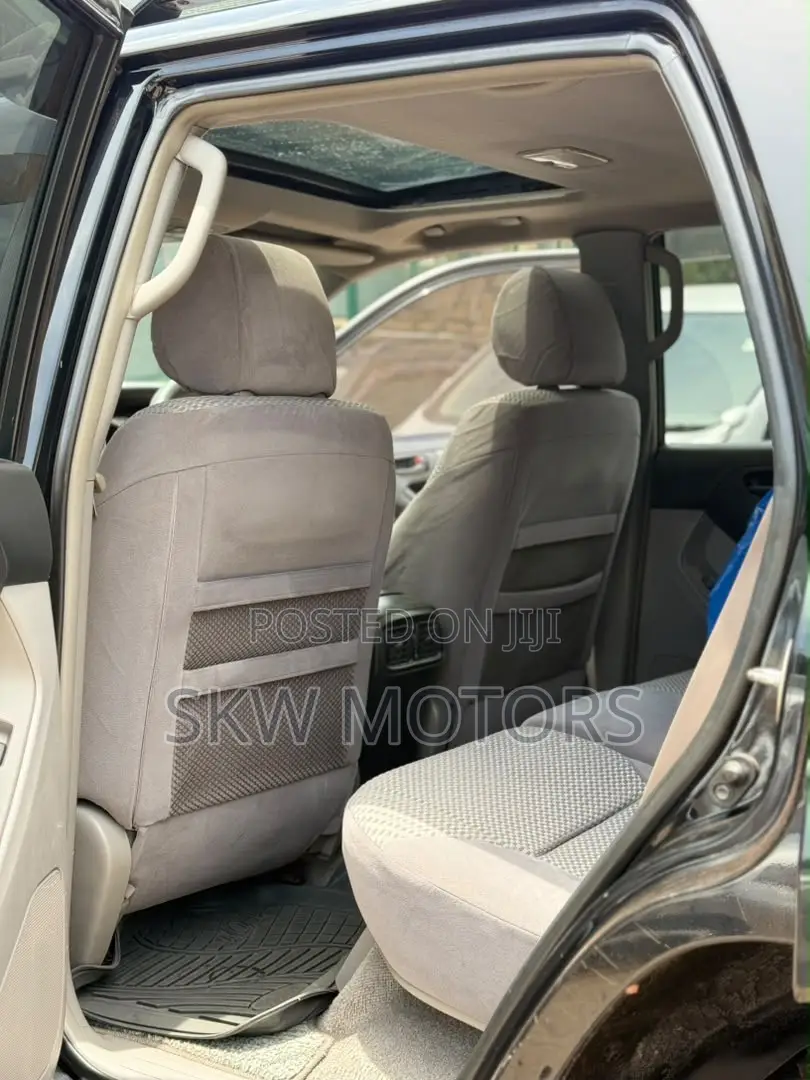 Toyota Hilux Surf 2008 Black
