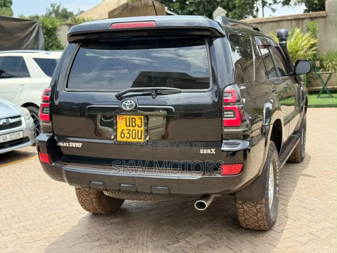 Toyota Hilux Surf 2008 Black