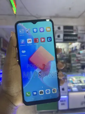 Tecno Spark 8C 64 GB Black