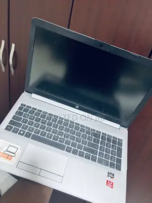 Laptop HP 8GB AMD Ryzen 3 HDD 512GB
