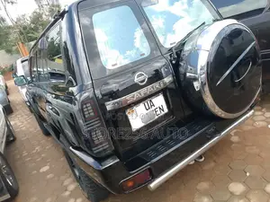 Nissan Patrol 4.8 GRX Tiptronic 2006 Black