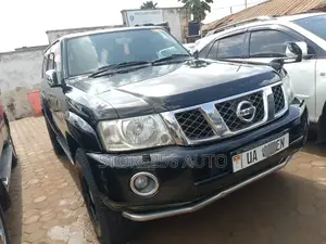 Nissan Patrol 4.8 GRX Tiptronic 2006 Black