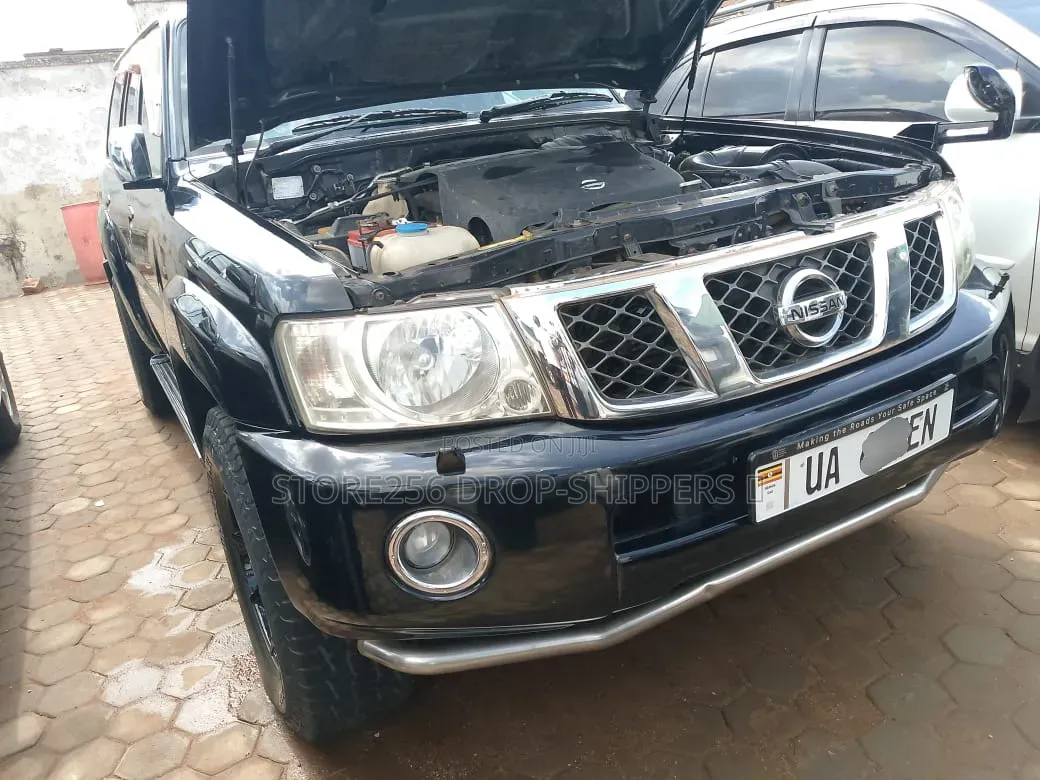 Nissan Patrol 4.8 GRX Tiptronic 2006 Black