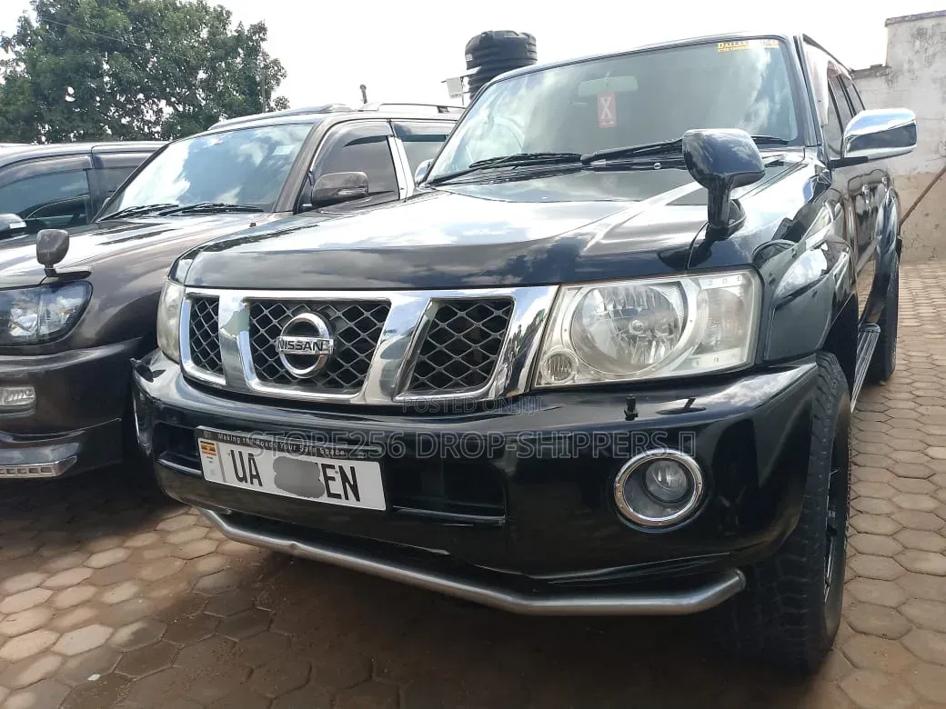 Nissan Patrol 4.8 GRX Tiptronic 2006 Black