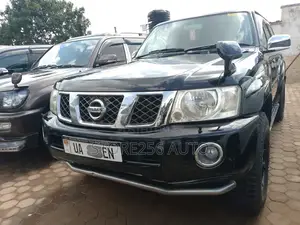 Nissan Patrol 4.8 GRX Tiptronic 2006 Black