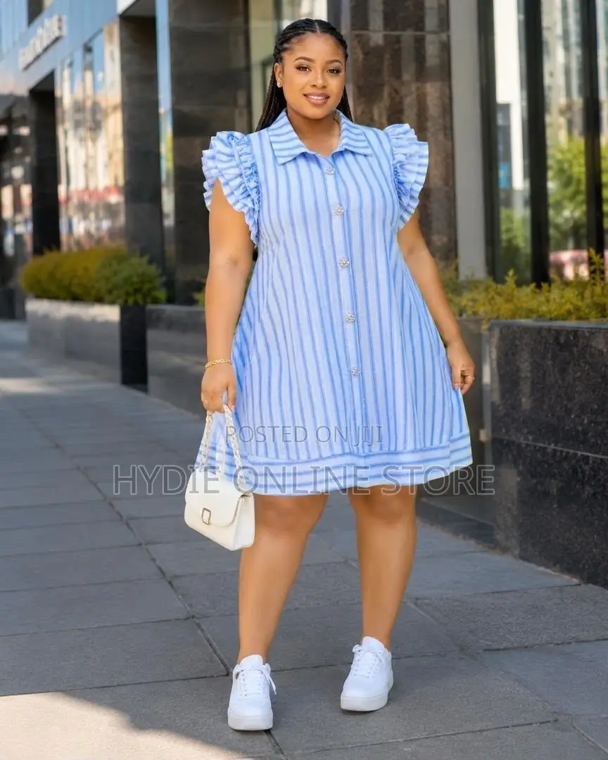 Elegant Sleeveless Button-Front Short Dress – Stylish & Comfortable 