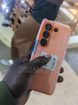 Tecno Camon 50 Ultra 512 GB Orange