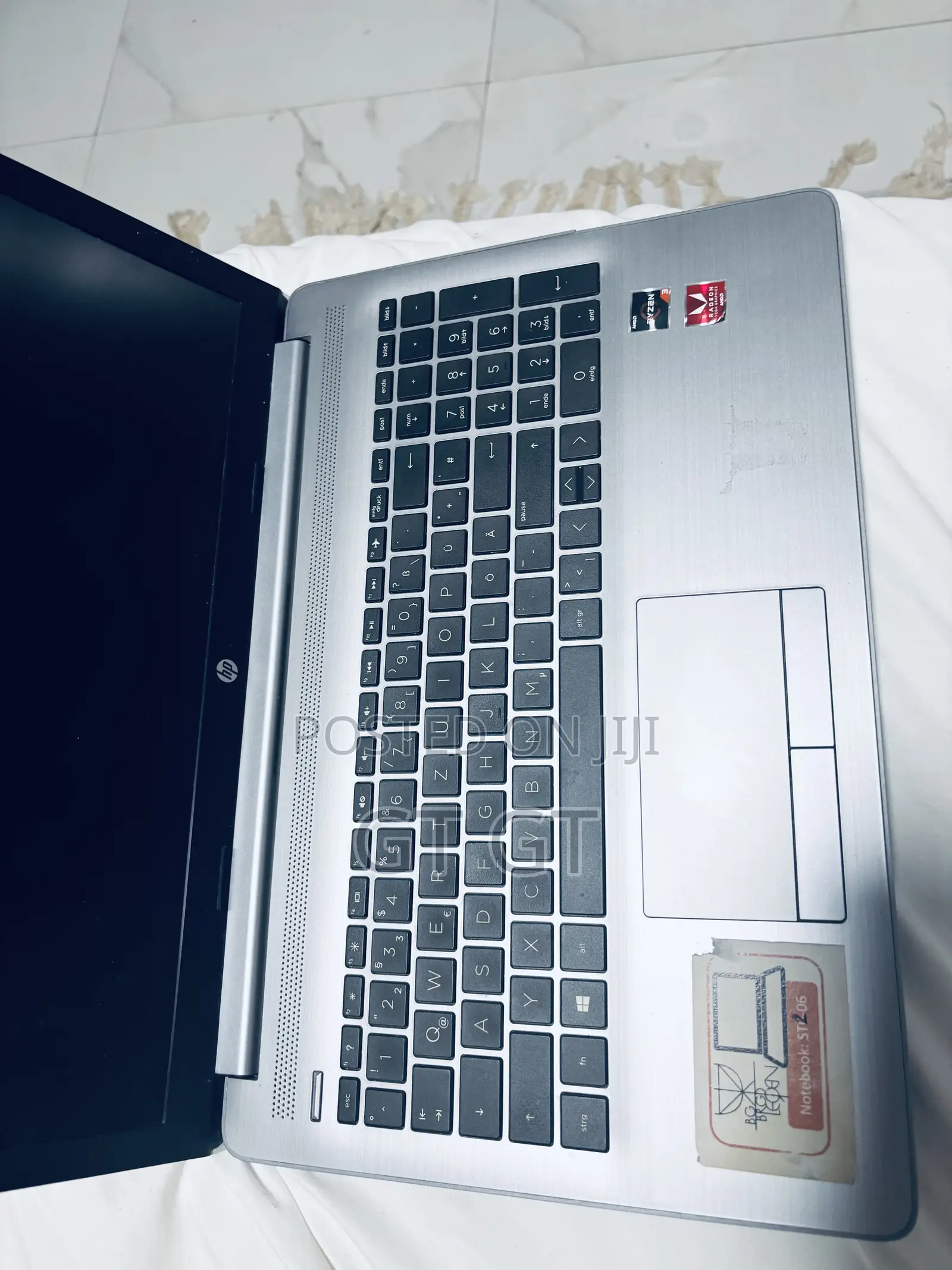 Laptop HP 8GB AMD Ryzen 3 HDD 512GB