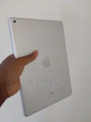 Apple iPad 10.2 (2021) 64 GB Gray