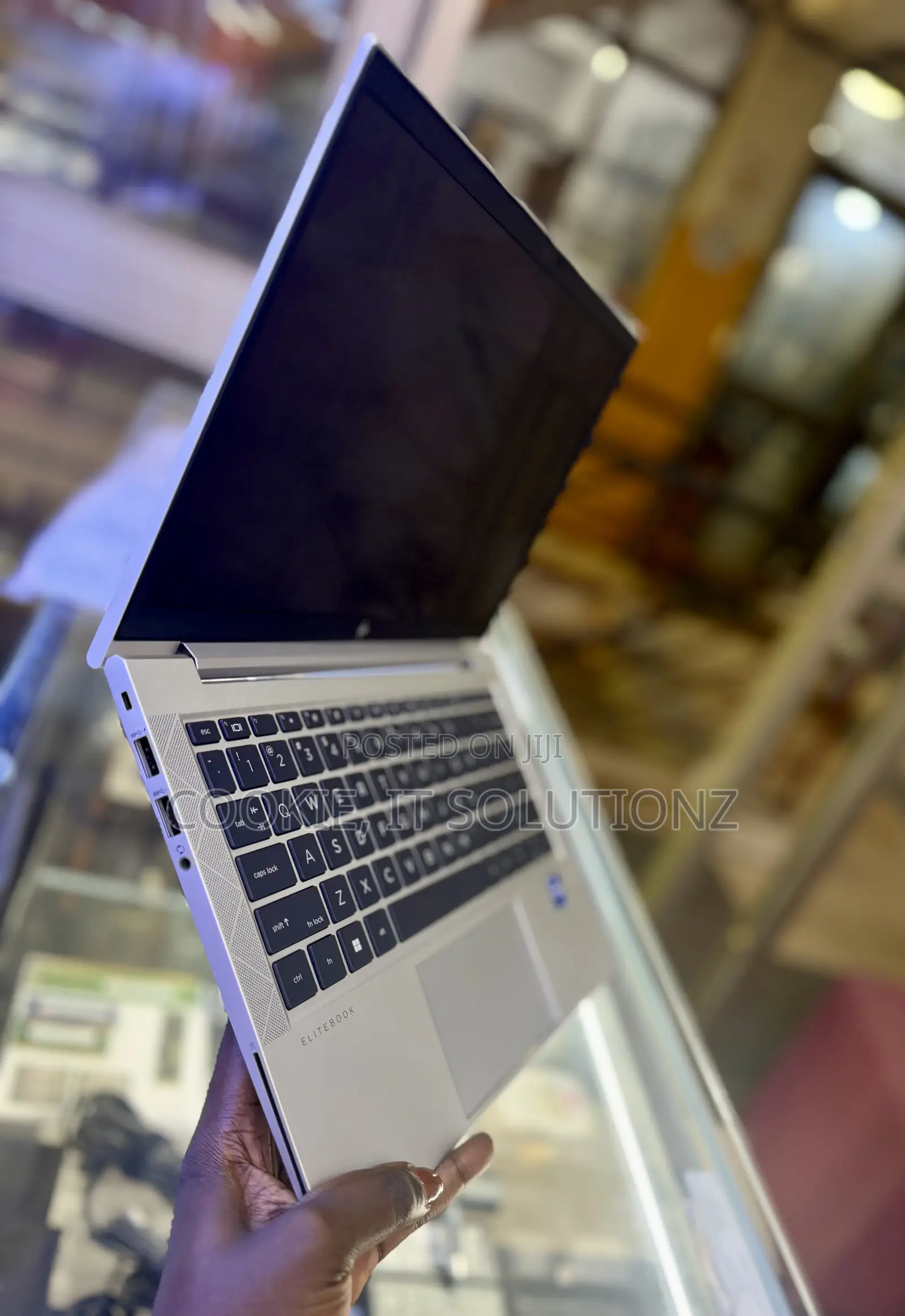 Laptop HP EliteBook 830 G8 8GB Intel Core i5 SSD 256GB
