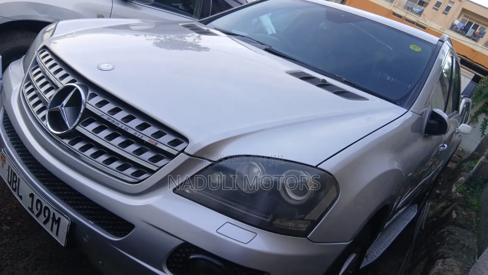 Mercedes-Benz M Class 2010 Silver