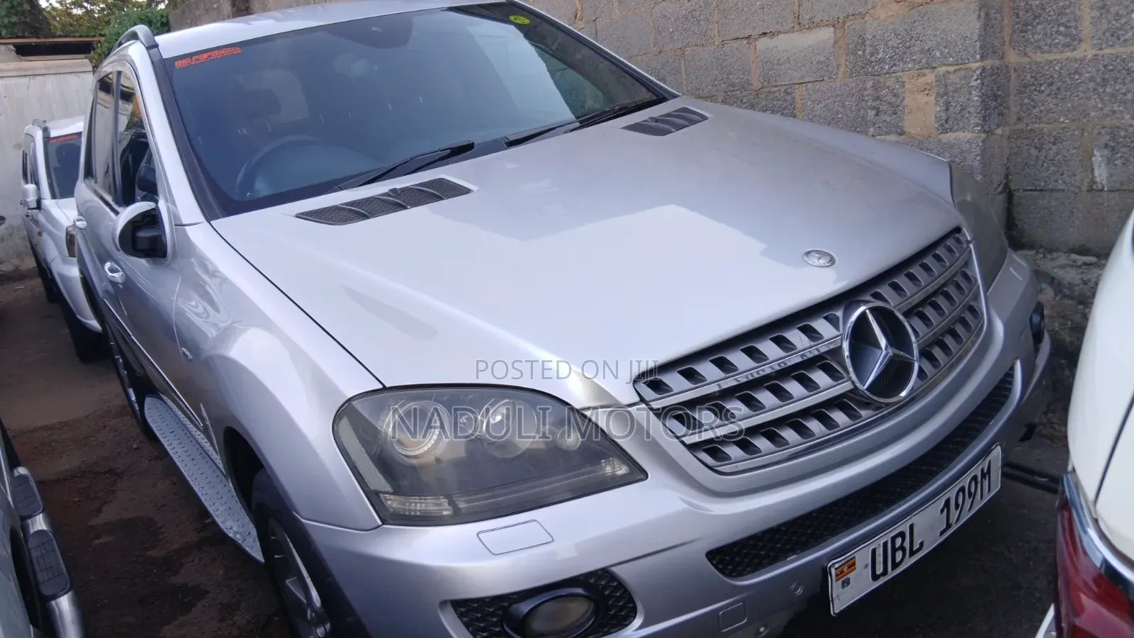 Mercedes-Benz M Class 2010 Silver