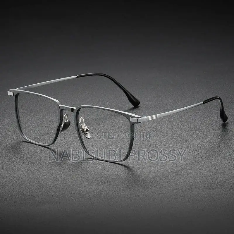 Photochromic Glasses