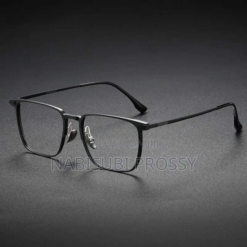 Photochromic Glasses