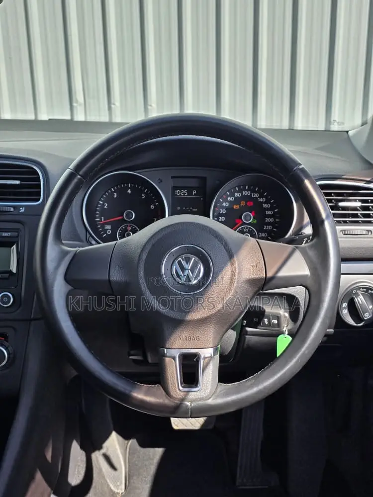 Volkswagen Golf Variant 2010 Black