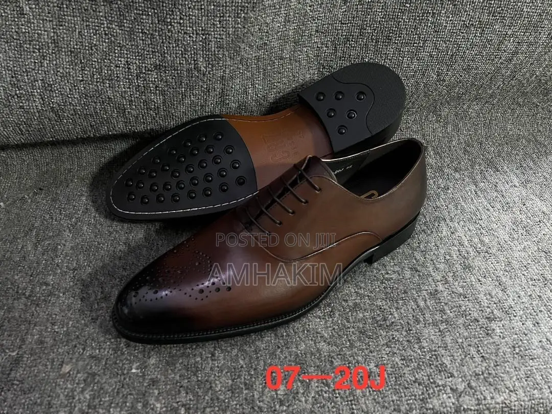 Classic Men CR7 Leather Buckle Gentles in Stock