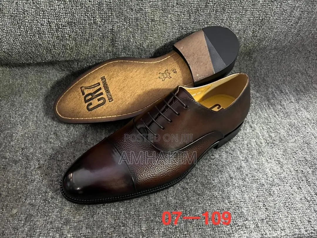 Classic Men CR7 Leather Buckle Gentles in Stock