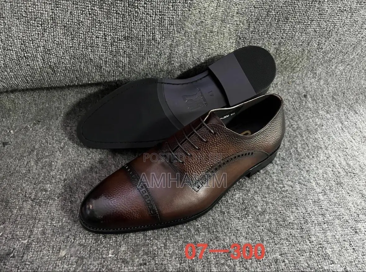 Classic Men CR7 Leather Buckle Gentles in Stock