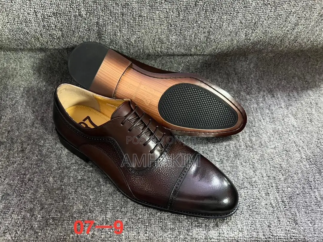 Classic Men CR7 Leather Buckle Gentles in Stock