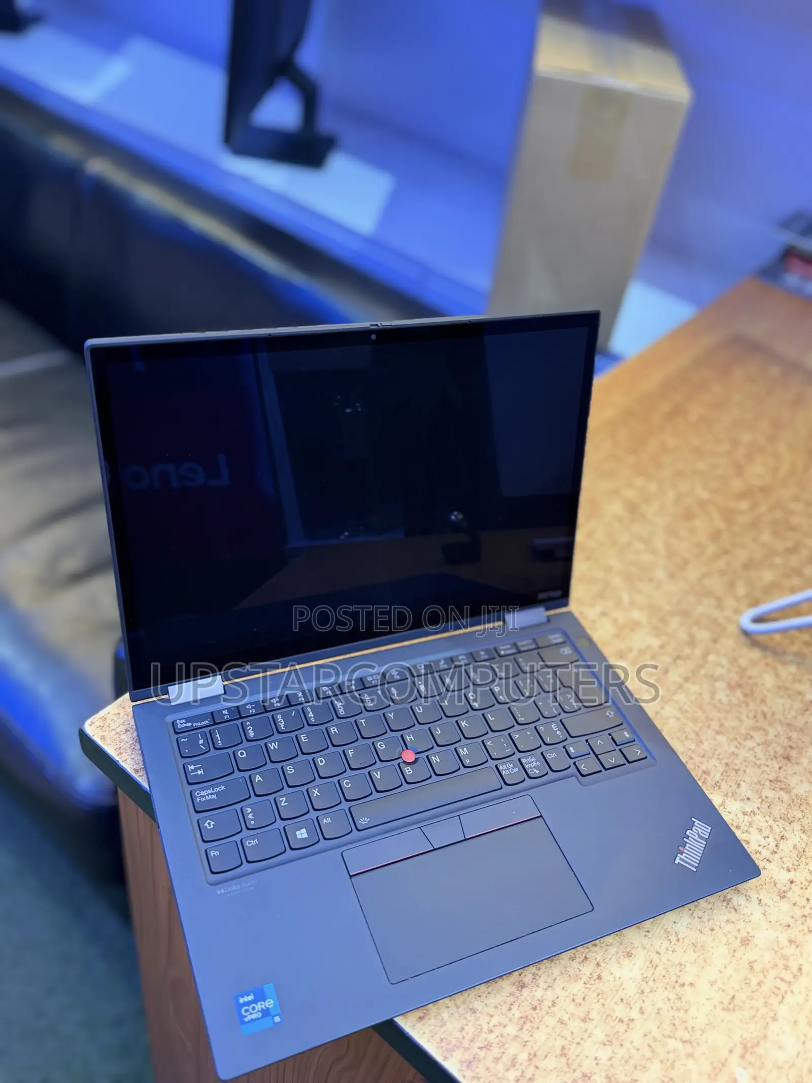 New Laptop Lenovo ThinkPad x13 Yoga 8GB Intel Core i5 SSHD+SSD 256GB