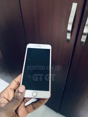Apple iPhone 7 Plus 32 GB Red