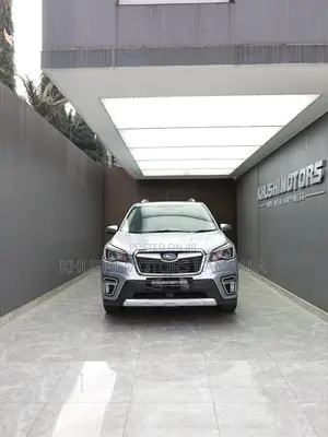 Subaru Forester 2018 Silver