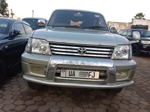 Toyota Land Cruiser Prado 2.7 16V 5dr 2001 Silver